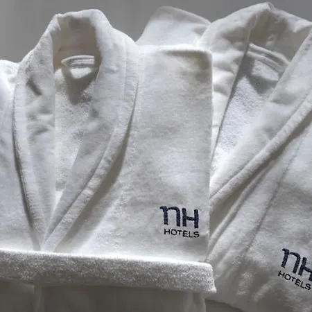 Hotel Nh Pirineos 4*