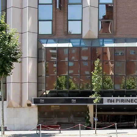 Отель Nh Pirineos